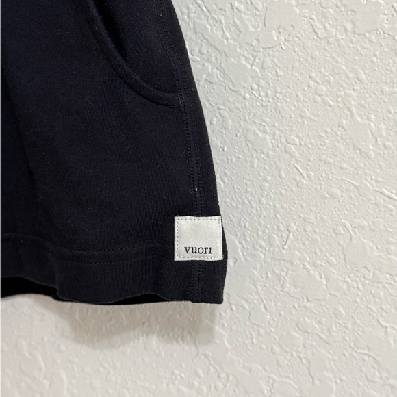 Vuori Halo Performance Short 2.0 Women’s XS - Picture 5 of 7